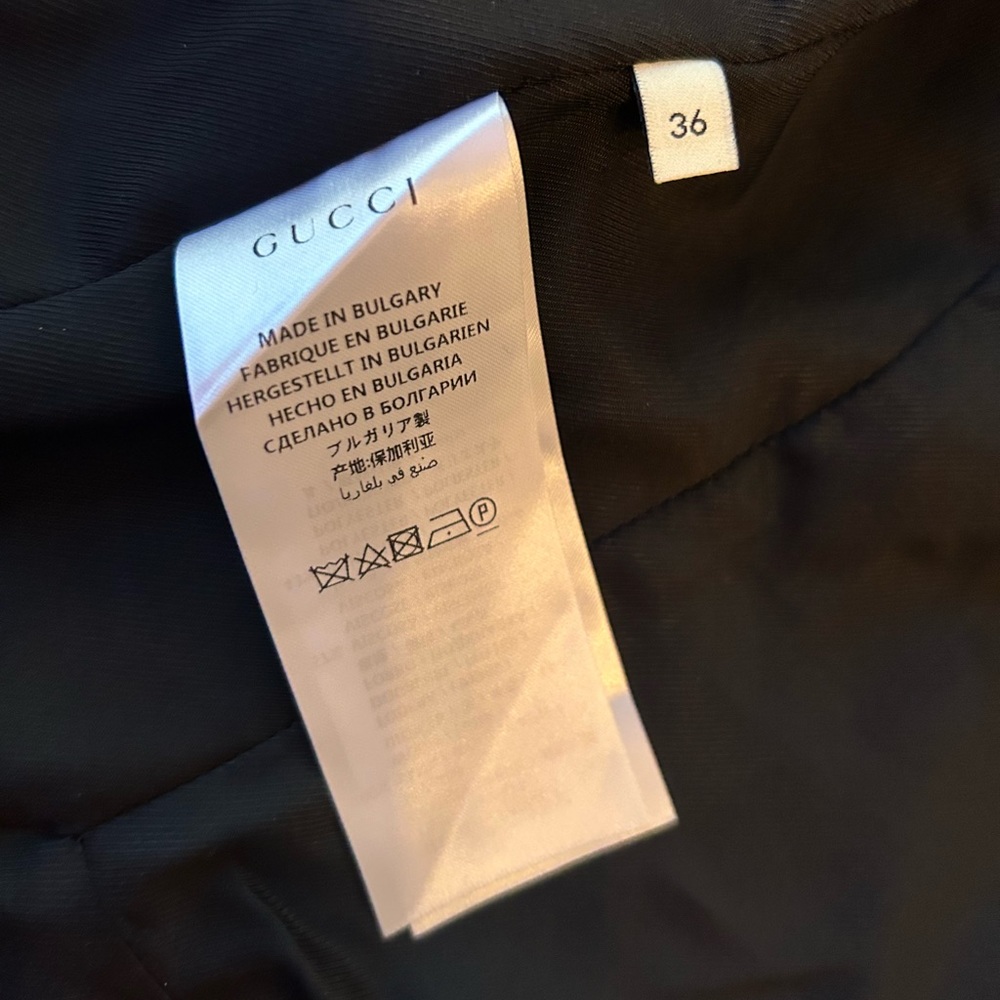 Gucci Black Blazer 36 used One time, without tags Original bought from Poshmark - Picture 7 of 9